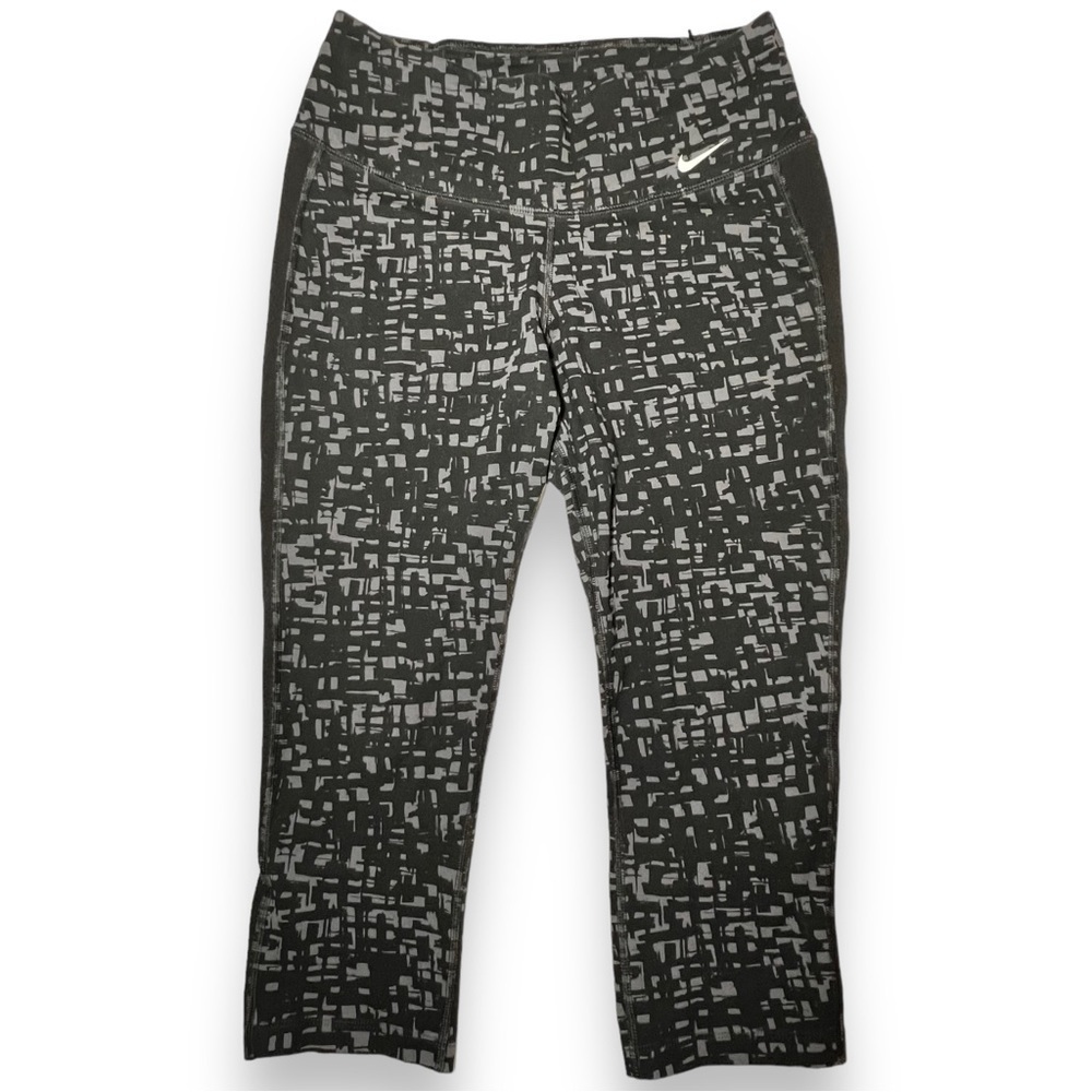 Nike Women’s Dry Training Capris Black/Grey Size Small